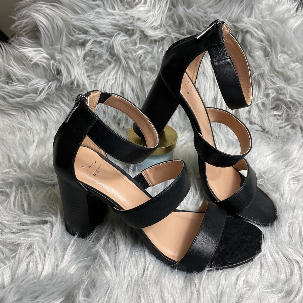 A New Day Chunky Heeled Sandals, size 10